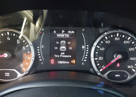 2018 Jeep Renegade Sport 4X4 from USA, damaged, VIN ZACCJBAB8JPH70254